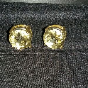 Yellow stone stud earrings